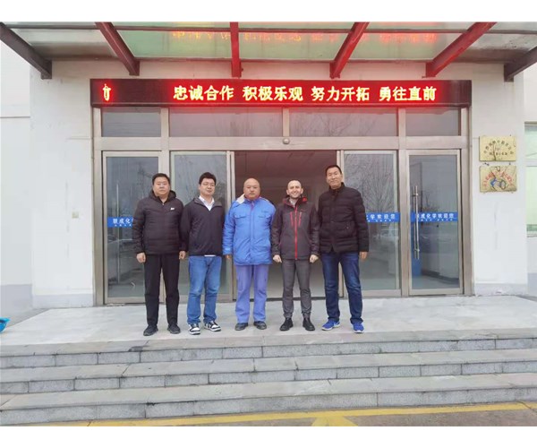土耳其跨國公司信科電氣有限公司高總兼采購經(jīng)理顧思肯先生攜助手龍凱蒞臨我公司